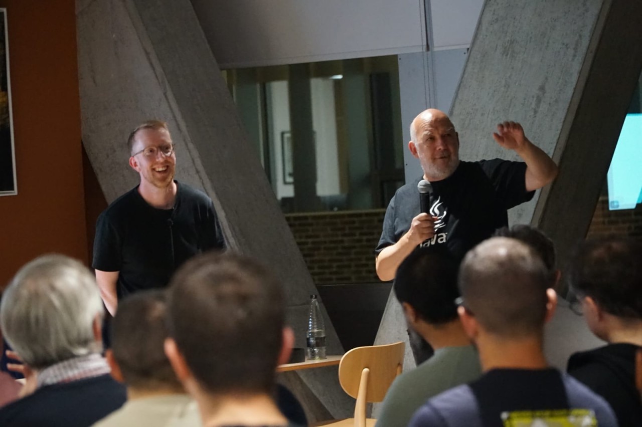 Steve Poole speaking at a London Java Community event